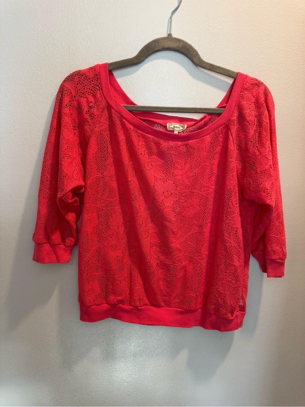 Kirra Dark Coral  Lace-Overlay Scoop Neck Blouse Sz large